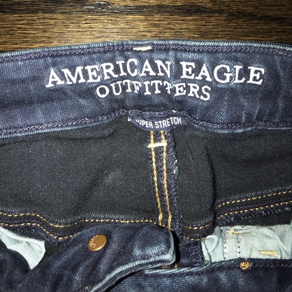 Dark wash American Eagle jeggings - Picture 2 of 3
